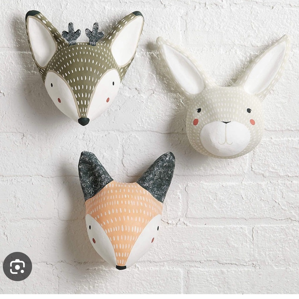 Crate and Barrel Woodland Animal wall decor set EUC